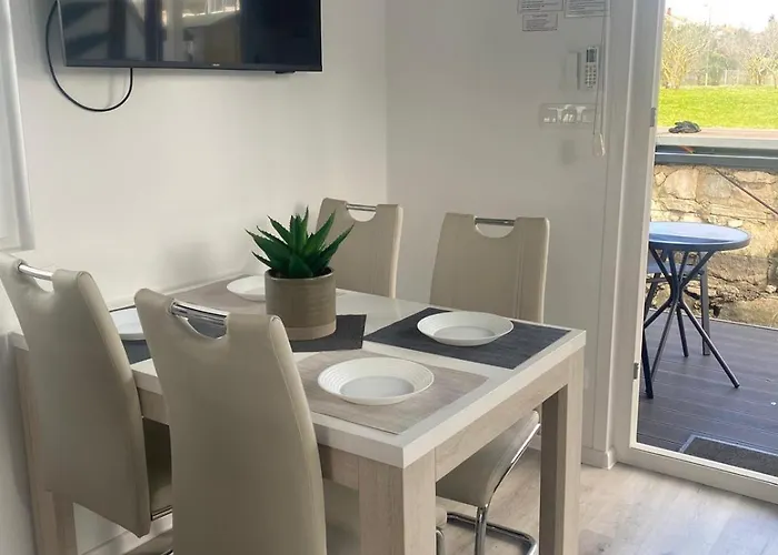 Floating House - Luxury Floating Sea Oasis