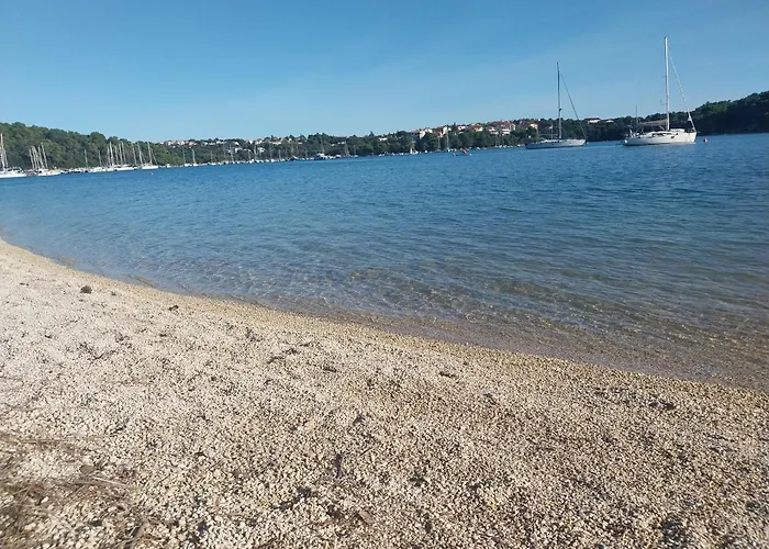 아파트 Floating House - Luxury Floating Sea Oasis