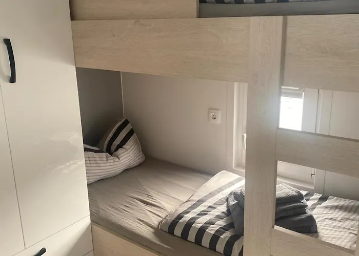 Floating House - Luxury Floating Sea Oasis Apartman Pula